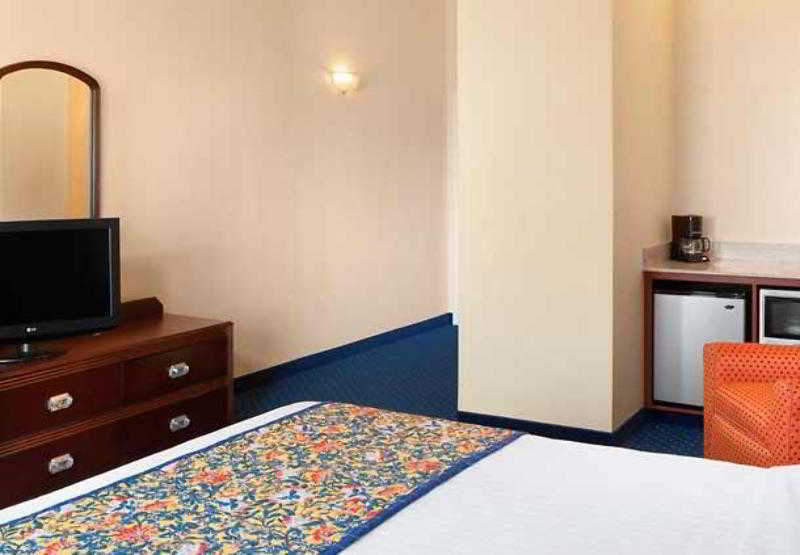 Courtyard By Marriott Henderson - Green Valley - Las Vegas Phòng bức ảnh
